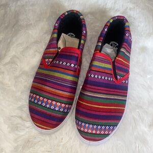 Serape slip on shoes size 8